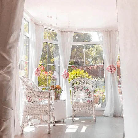 Apartment Vip Sadyba Svalyava