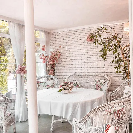 Apartment Vip Sadyba Svalyava