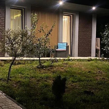 Vip Sadyba Apartment *